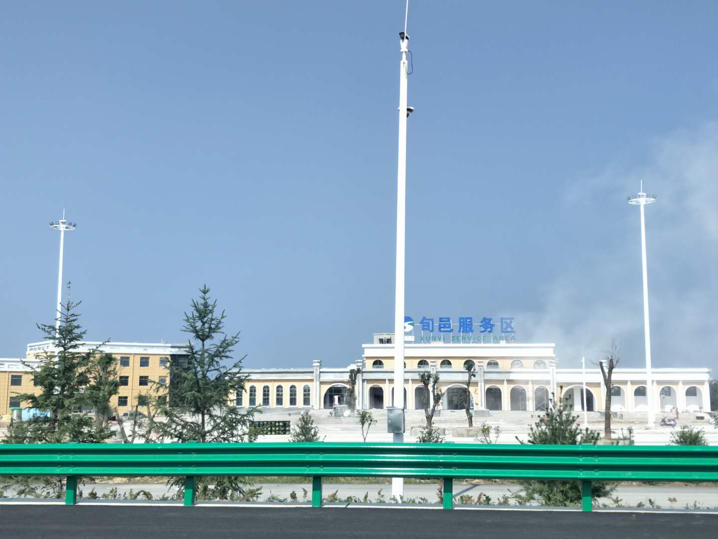 旬邑服務區(qū)30高桿燈項目
